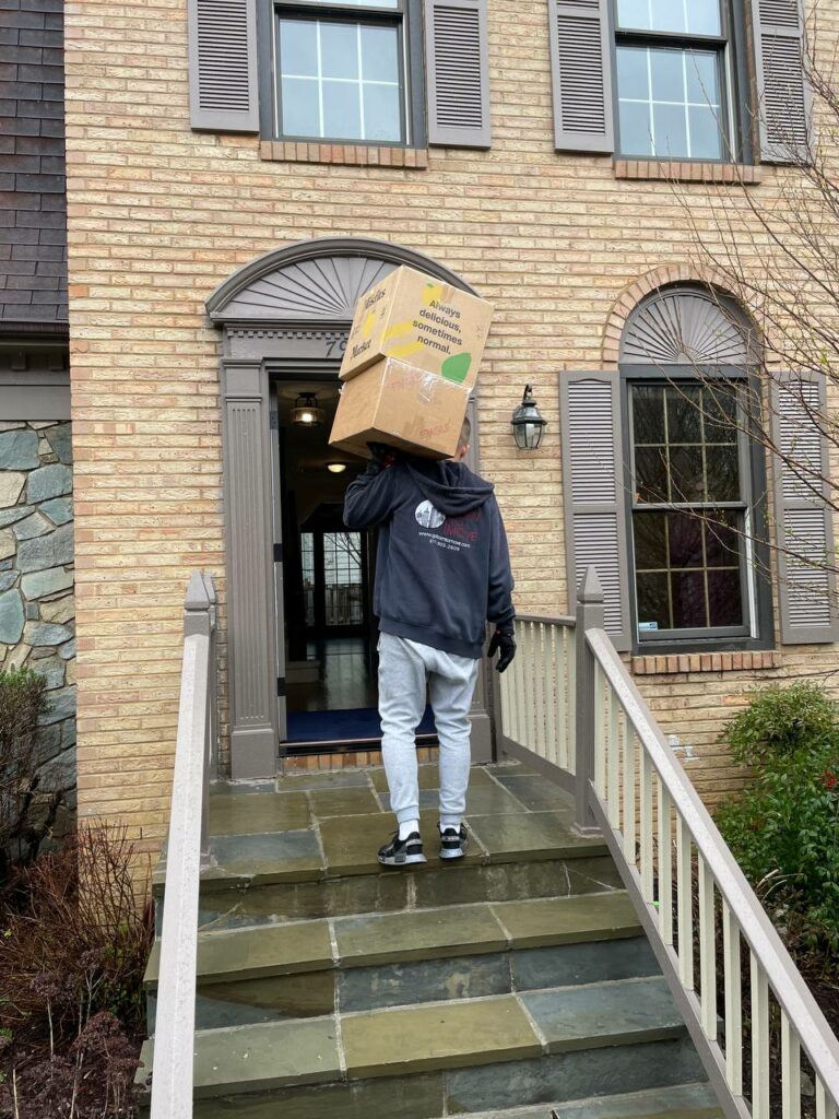 New London, CT Movers